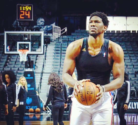 祖巴茨在采 祖巴茨在采